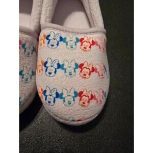 Minnie mouse slippers nwt size 13/1